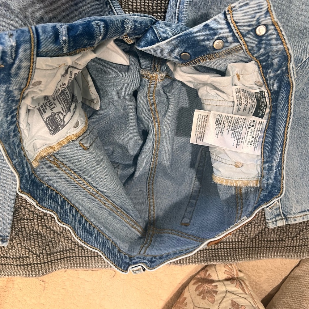 levis 501 - Picture 5 of 9